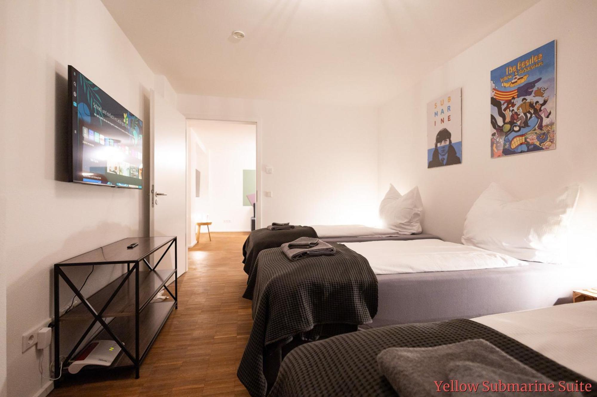 Ko-Living - Beatles Und Banksy Suites & Studios Am Eselsbrunnen - Altstadt - Kueche Halle  Luaran gambar